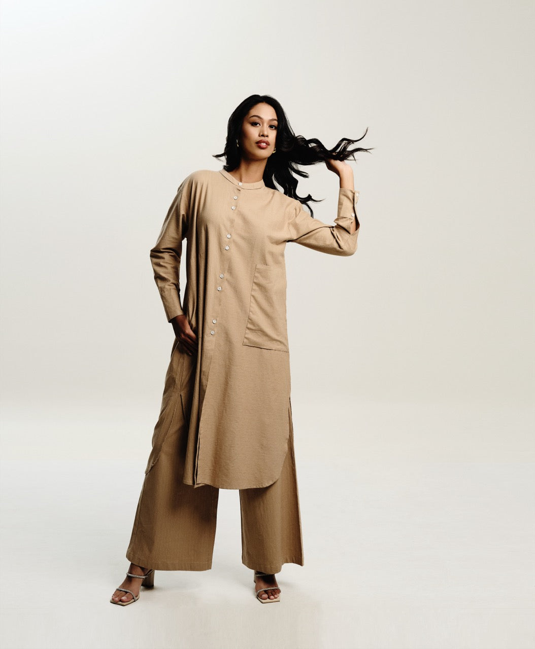 Ebony Wide Leg Trousers