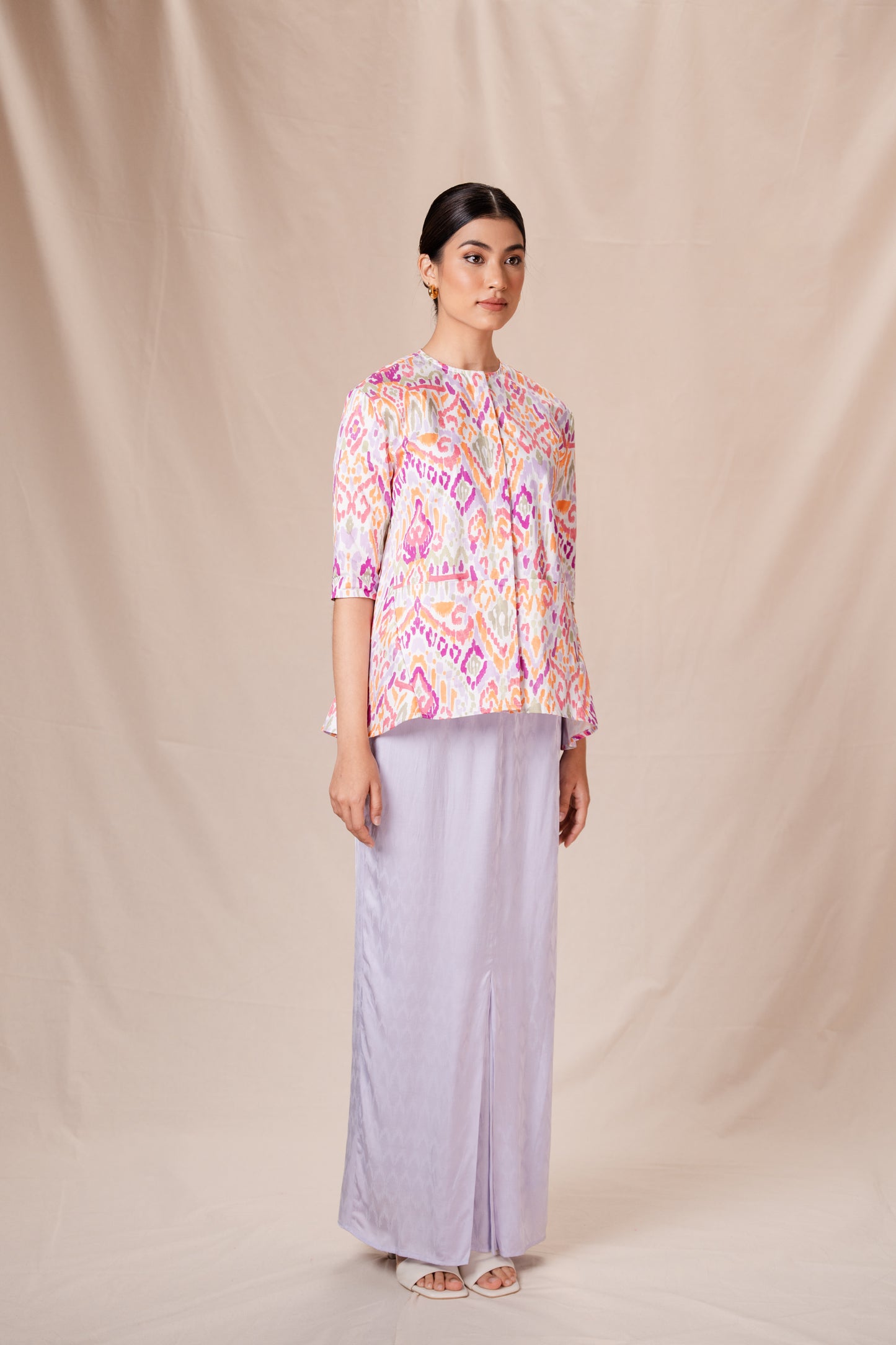 Indah Short Kebaya
