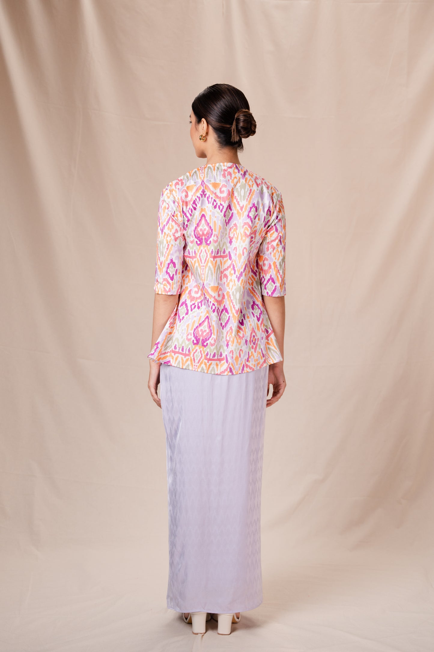 Indah Short Kebaya