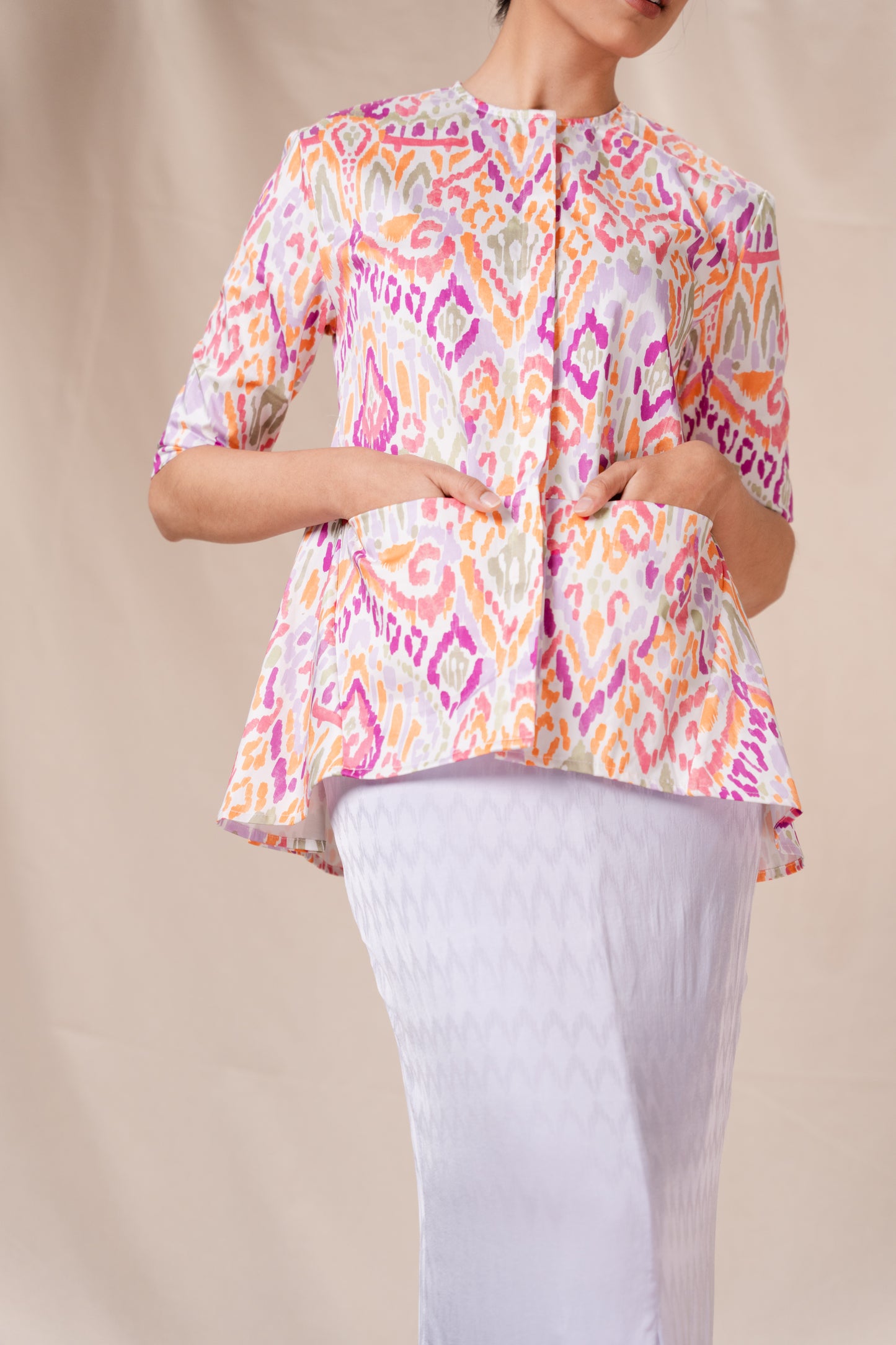 Indah Short Kebaya