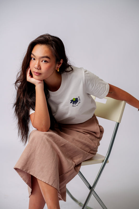 Linen vs Cotton: Which Fabric Is Better for Hot Weather (And Why We Chose Both