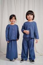 Load image into Gallery viewer, Riang Junior in True Navy
